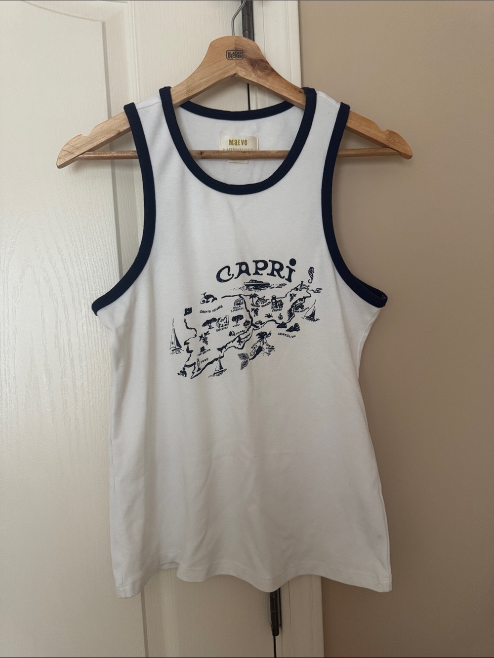Anthropologie Maeve White Tank with Navy Capri Graphic